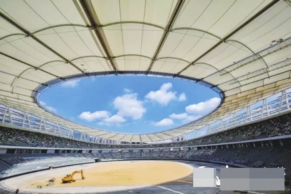 他在该俱乐 他在该俱乐