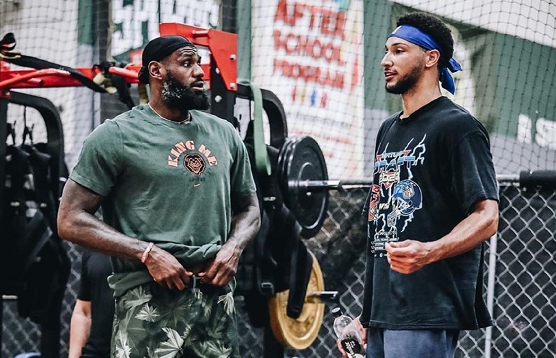 的前景充满 的前景充满