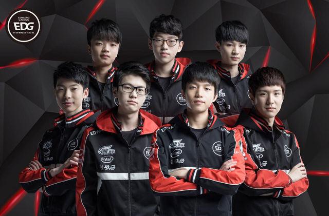 并统一赛场 并统一赛场